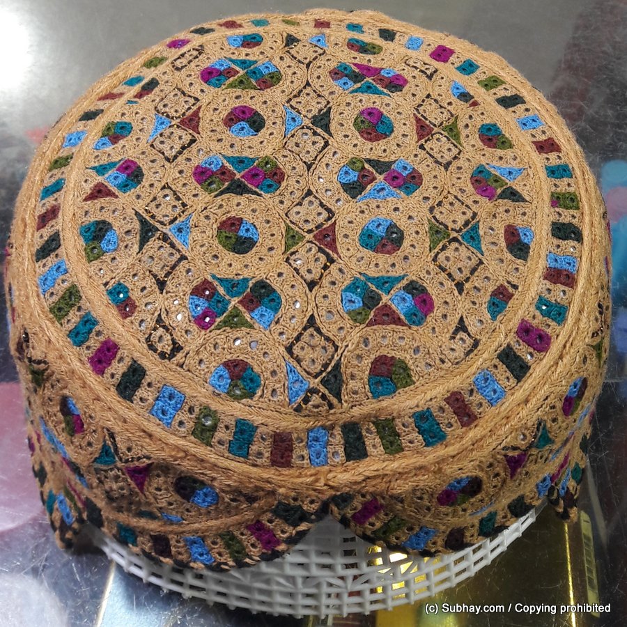 Yaqoobi Tando Adam / Zardari Sindhi Cap / Topi (Hand Made) MKC-462